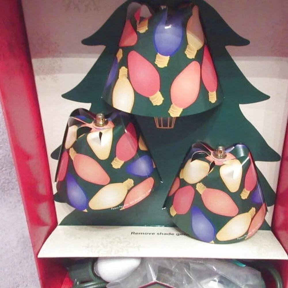 Vtg Revolving Christmas Tree Lamp Shades Set Of 3 With Light Bulbs Holiday NOS